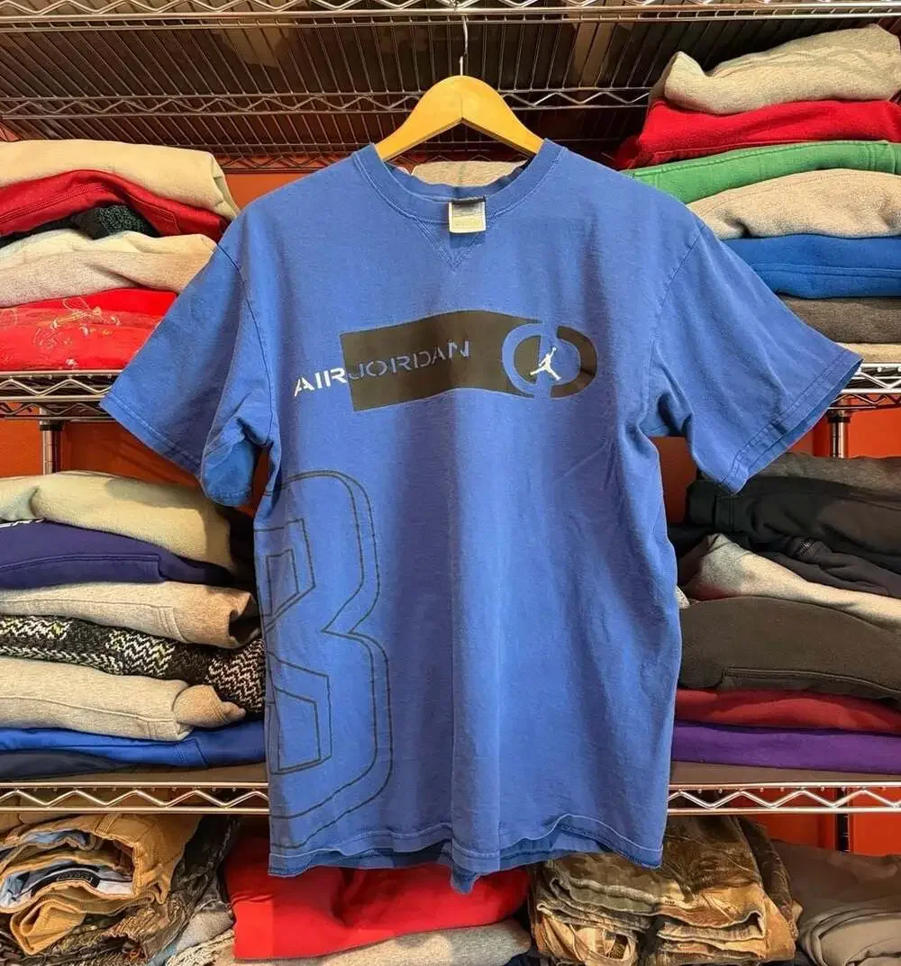 Vintage Air Jordan Jumpman 23 Graphic T-Shirt Blue Medium Men’s Y2K